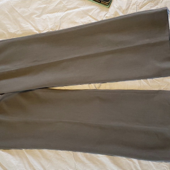 Attitude by Jay Manuel grey wide leg dress pants sz 12 perfect condition - Picture 7 of 14